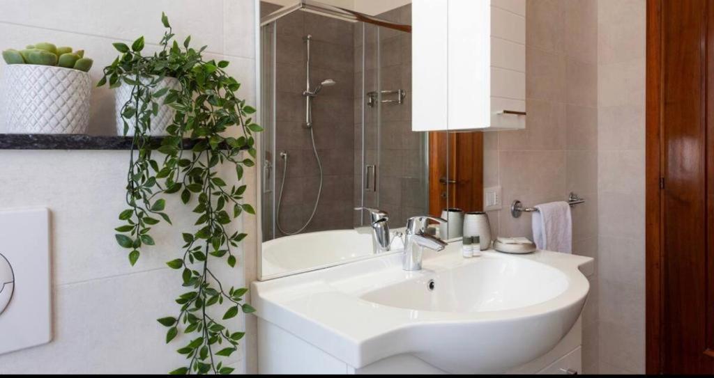 Como Diamond Apartment Lipomo 외부 사진
